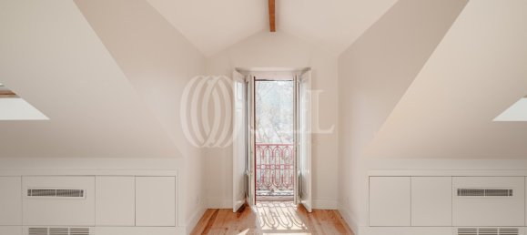 6 bedrooms Building in Sintra, Portugal No. 122010 25