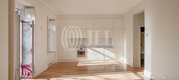 6 bedrooms Building in Sintra, Portugal No. 122010 20