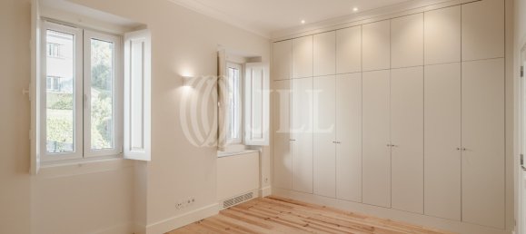 6 bedrooms Building in Sintra, Portugal No. 122010 18