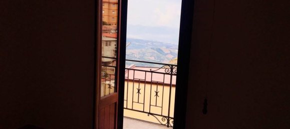3 rooms House in Gratteri, Italy No. 103576 12