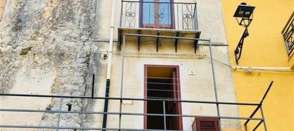 3 rooms House in Gratteri, Italy No. 103576 2