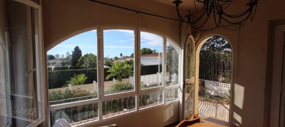 4 bedrooms Villa in Calpe, Spain No. 15219 16