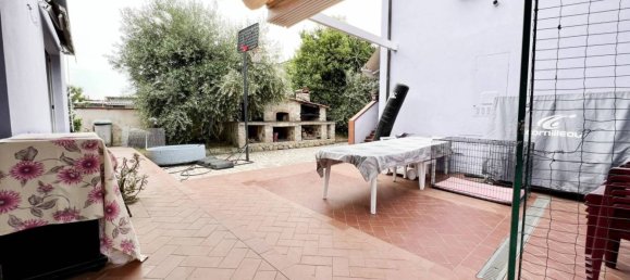 Villa de 3 dormitorios en Cascina, Italy No. 120675 10