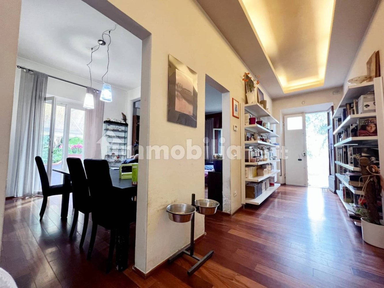 Villa de 3 dormitorios en Cascina, Italy No. 120675