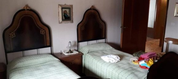 3 bedrooms Apartment in Vittorio Veneto, Italy No. 671 8