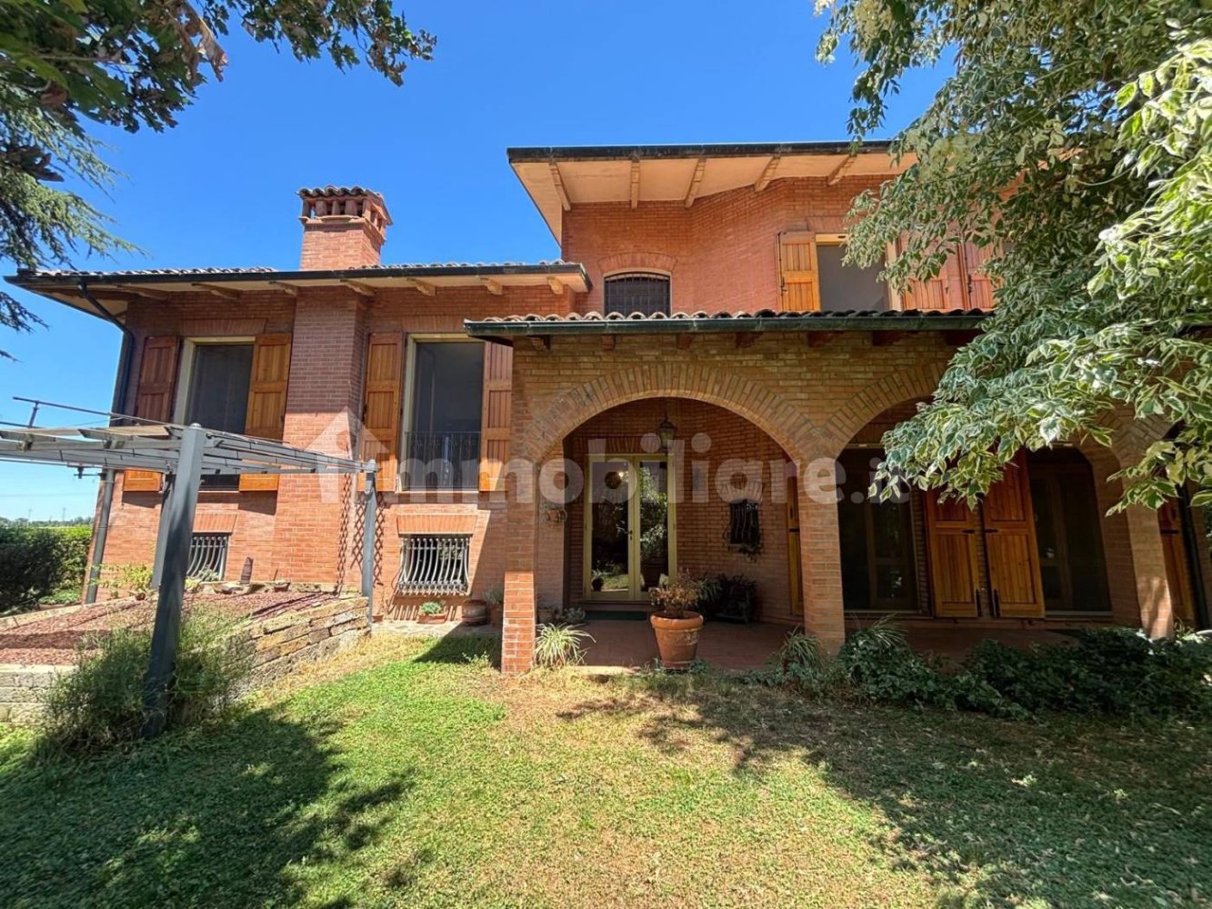 4 bedrooms Villa in Budrio, Italy No. 345916
