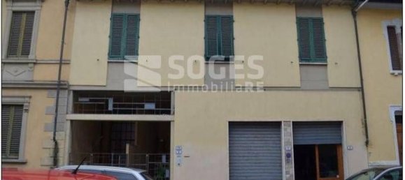 5 rooms Apartment in Castelfiorentino, Italy No. 190674 14