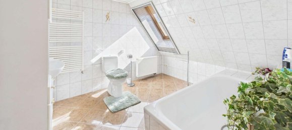 3 bedrooms Townhouse in Salzlandkreis, Germany No. 285276 8