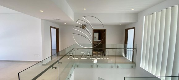 4 bedrooms Townhouse in Yas Island, UAE No. 29786 14