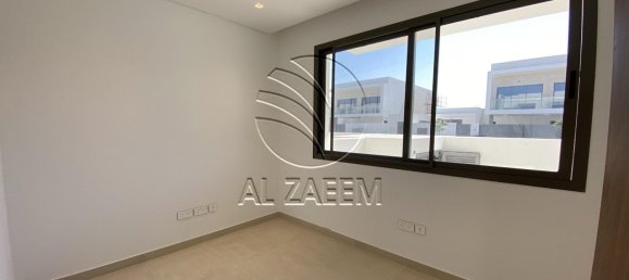 4 bedrooms Townhouse in Yas Island, UAE No. 29786 6