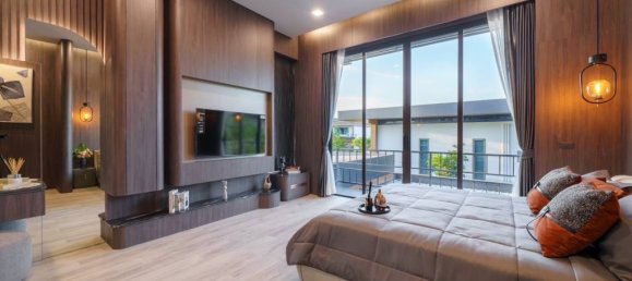 Villa de 6 dormitorios en Bang Lamung, Thailand No. 26365 4