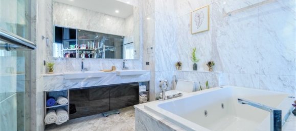 Кондоминиум  с 3 спальнями в The Palm Wongamat Beach, Паттайя, Таиланд № 29453 9