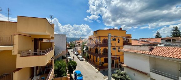 2 bedrooms House in Messina, Italy No. 264020 12