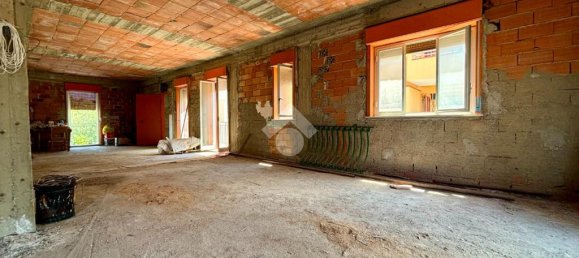 2 bedrooms House in Messina, Italy No. 264020 5