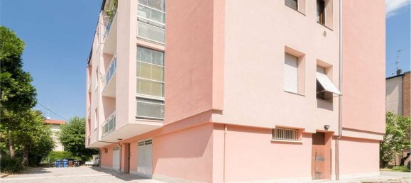 3 bedrooms Apartment in Carpi, Italy No. 370221 43