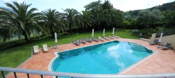 Квартира с 4 комнатами в Генуя, Италия № 2096 13