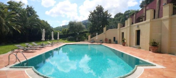 Квартира с 4 комнатами в Генуя, Италия № 2096 39