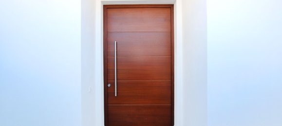 4 bedrooms Villa in Marbella, Spain No. 98896 10