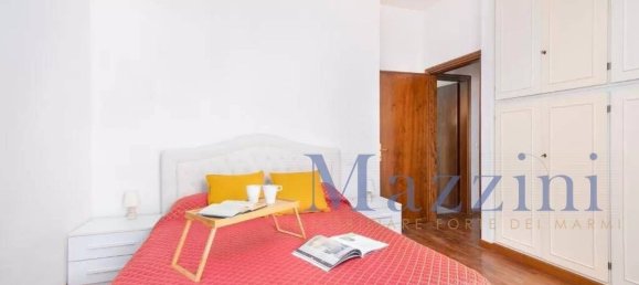 16 rooms Apartment in Forte dei Marmi, Italy No. 36510 20