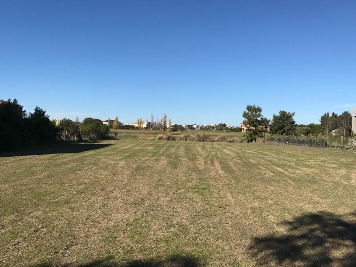 Terreno en Tigre, Argentina No. 31248