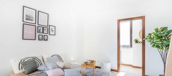 3-salle Appartement à Uboldo, Italy No. 334198 10