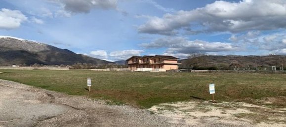 Земельный участок 1900м² в Мальяно де Марси, Италия № 41121 2