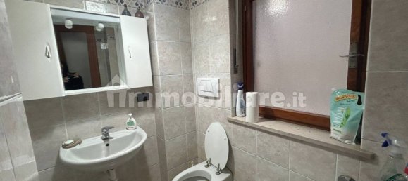 2 bedrooms Apartment in Alessandria, Italy No. 49328 3