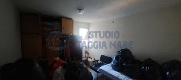 3 rooms Apartment in Molini di Triora, Italy No. 145010 11