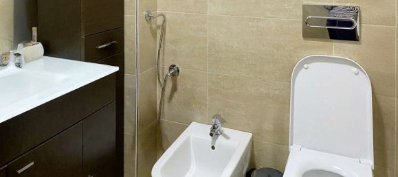 Apartamento de 3 dormitorios en Palmanova, Spain No. 177716 8