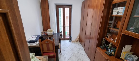 3-Zimmer Wohnung in Rome, Italy, Nr. 221933 6