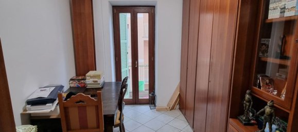 3-Zimmer Wohnung in Rome, Italy, Nr. 221933 21