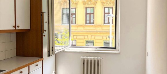 2 rooms Apartment in Ottakring, Austria No. 127708 3