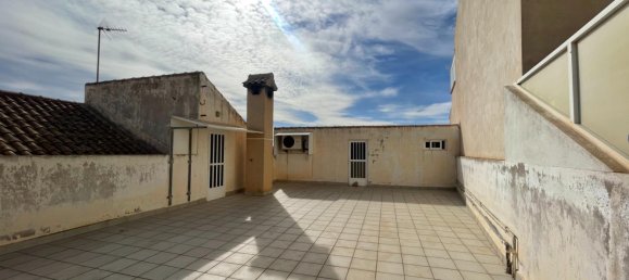 5 bedrooms Villa in Pilar de la Horadada, Spain No. 10932 2