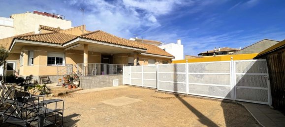 5 bedrooms Villa in Pilar de la Horadada, Spain No. 10932 9