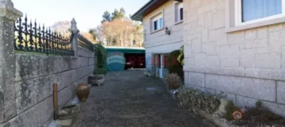 5 bedrooms House in A Caniza, Spain No. 72562 2