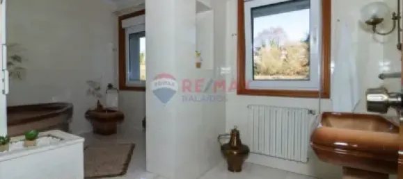 5 bedrooms House in A Caniza, Spain No. 72562 10