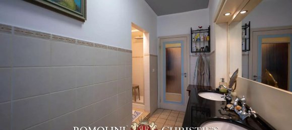 Apartamento de 6 dormitorios en Bibbiena, Italy No. 339470 19