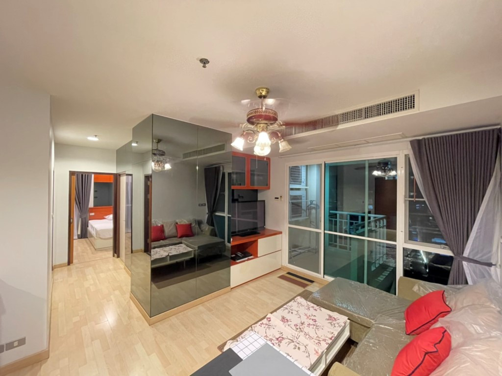 2 bedrooms Condo in Bangkok, Thailand No. 6730
