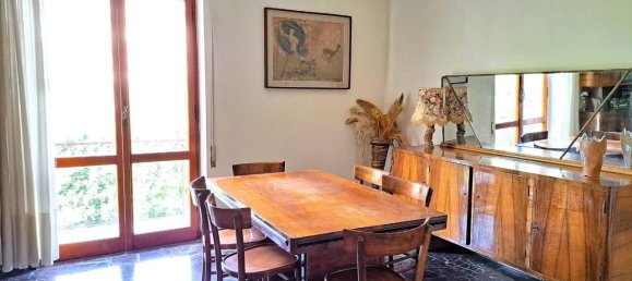 2 Schlafzimmer Wohnung in Carrara, Italy, Nr. 31140 10