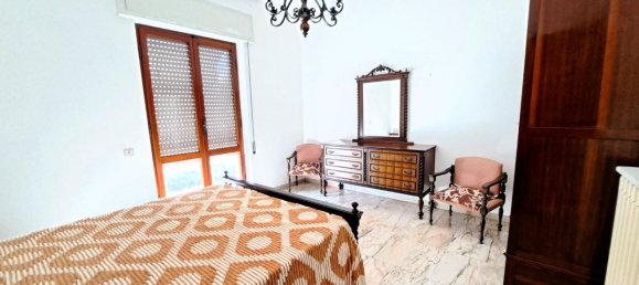 2 Schlafzimmer Wohnung in Carrara, Italy, Nr. 31140 17