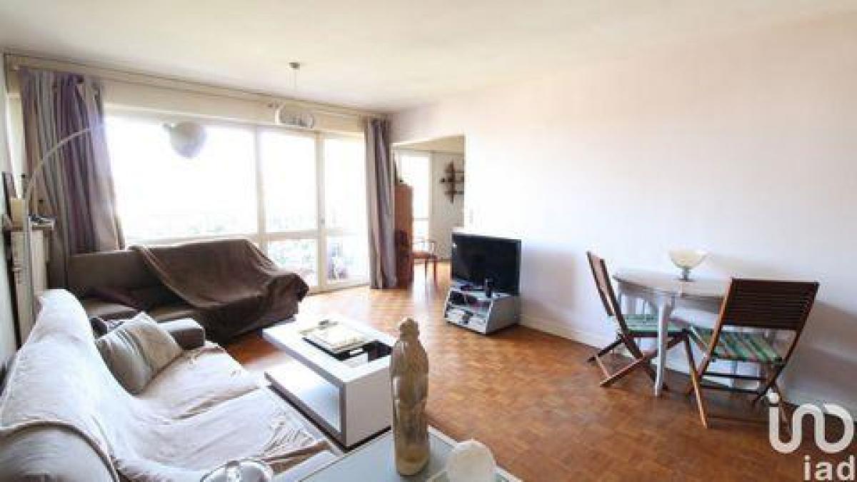 3 Schlafzimmer Eigentumswohnung in Cachan, France, Nr. 35314