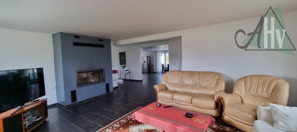 Casa de 4 dormitorios en Fontaine-Macon, France No. 84715 6