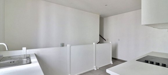 Apartamento T2 em Courbevoie, France N.º 120419 12