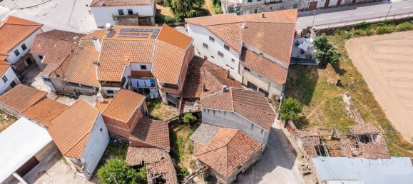 2 bedrooms House in Vilarandelo, Portugal No. 179854 16