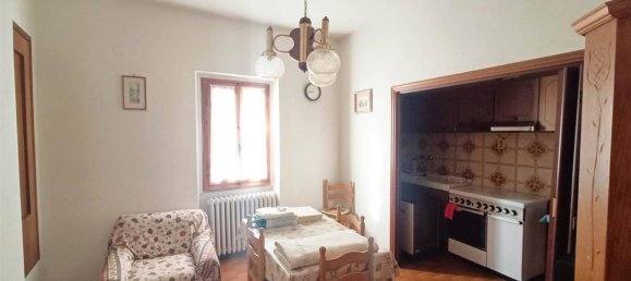 5غرفة منزل في Borgo San Lorenzo, Italy رقم 31616 10