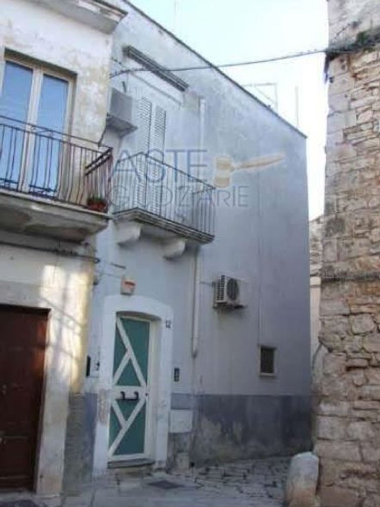 3 bedrooms Apartment in Binetto, Italy No. 391148