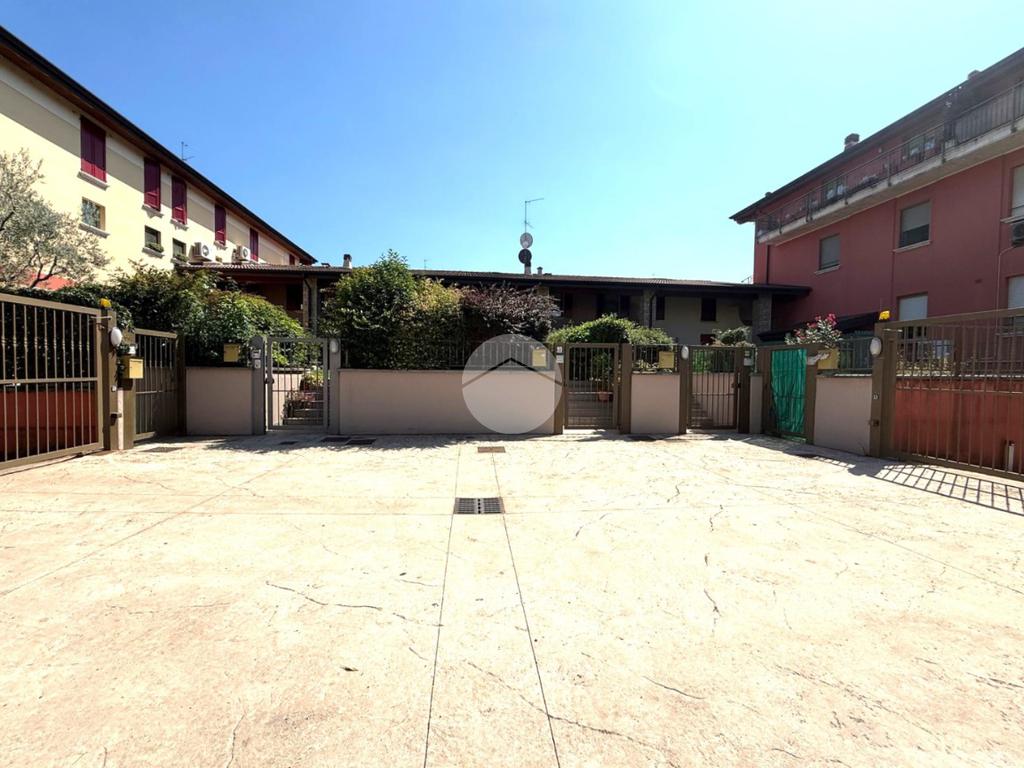 2 غرف نوم فيلا في Palazzolo sull'Oglio, Italy رقم 263361