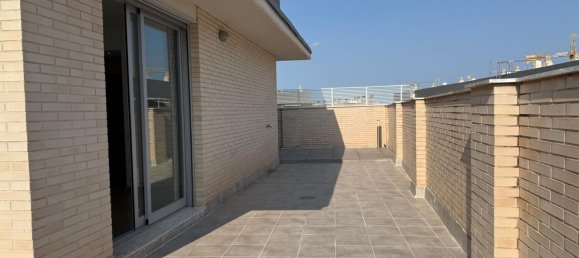 Пентхаус с 3 спальнями в Торрент, Испания № 136813 11