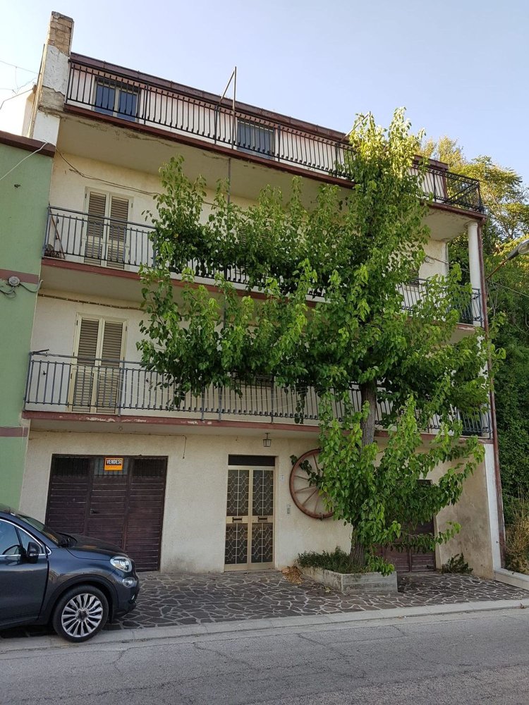 7غرفة منزل في Tornareccio, Italy رقم 254773