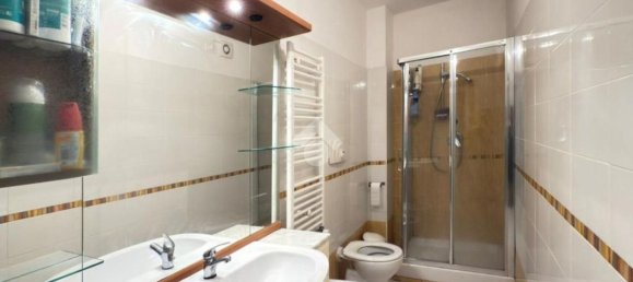 Apartamento de 3 dormitorios en Sermoneta, Italy No. 342966 15